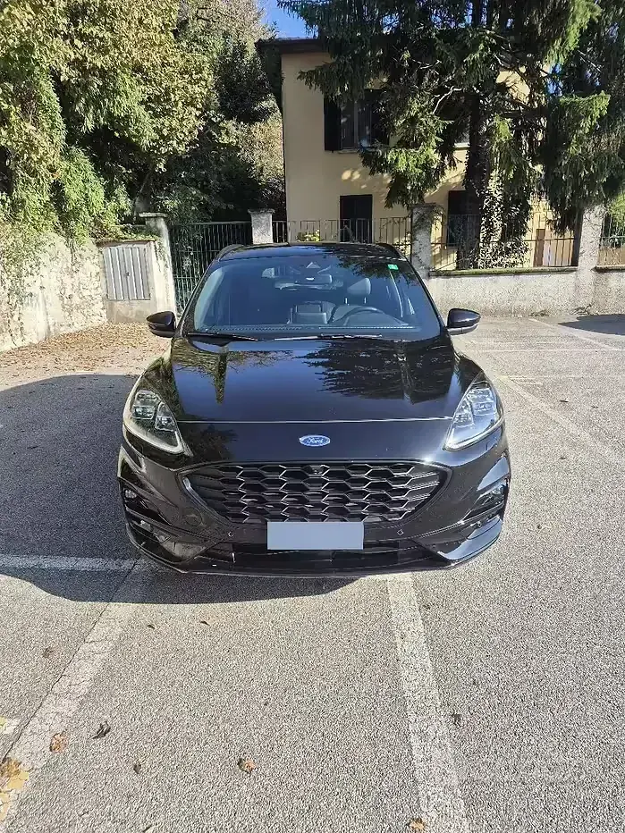 Usata Ford Kuga Titanium X 150 CV (110 kW) 2020 Nero SUV