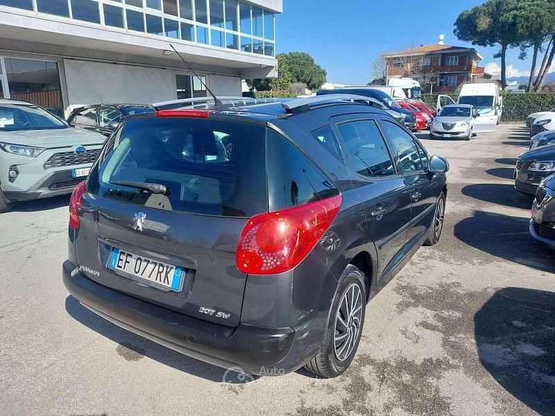 Usata Peugeot 207 73 CV (53 kW) 2011 Gray Station wagon