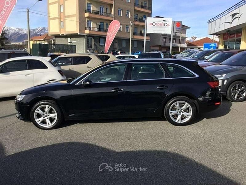 Usata Audi A4 Business 150 CV (110 kW) 2017 Nero Station wagon