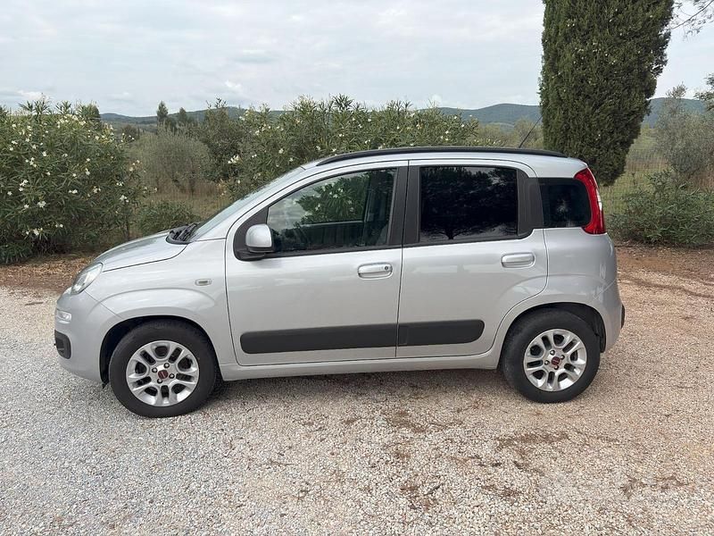 Usata Fiat Panda Lounge 69 CV (50 kW) 2017 Grigio Utilitaria