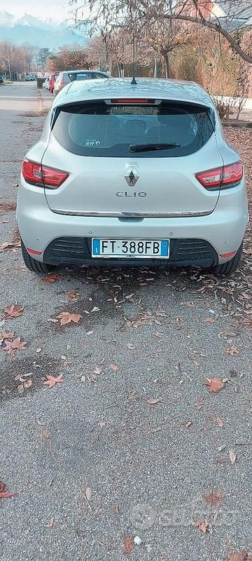Usata Renault Clio IV 90 CV (66 kW) 2018 Grigio Berlina