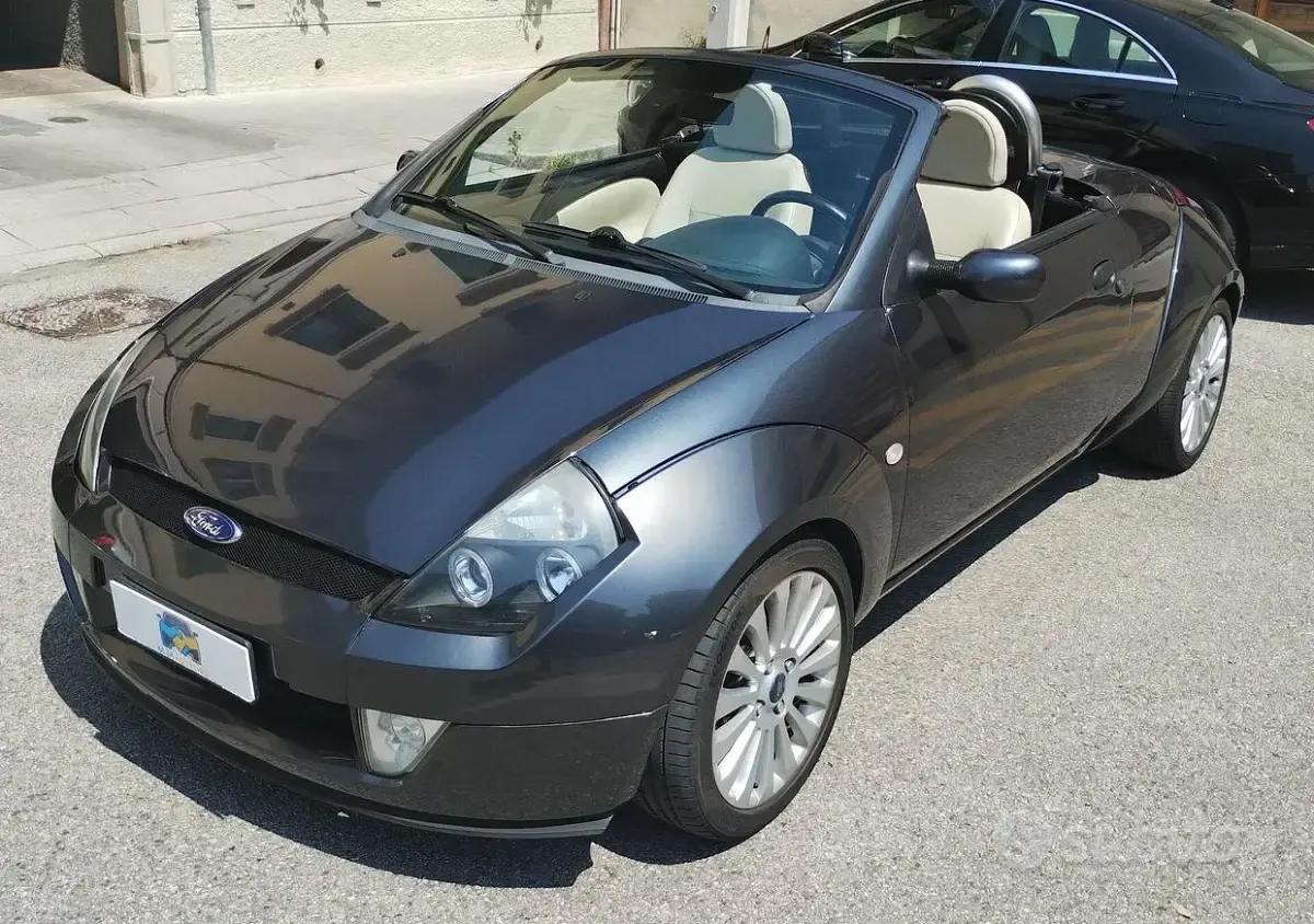 Usata Ford StreetKa 95 CV (69 kW) 2004 Grigio Cabrio