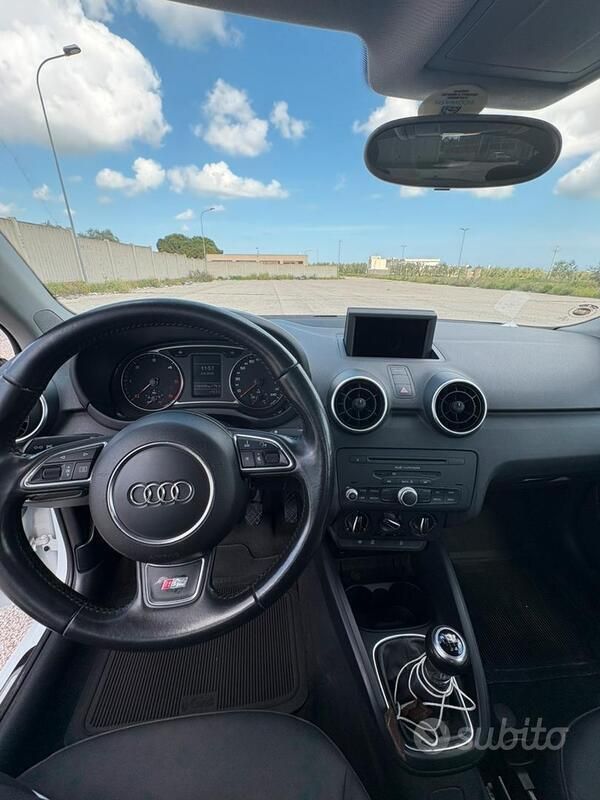 Usata Audi A1 Sportback S-Line 90 CV (66 kW) 2014 Bianco Utilitaria
