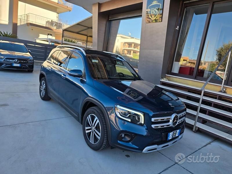 Blu Usata 2020 Mercedes 200 Station wagon | 29.990 € (Ottimo prezzo) - Immagine 1/4