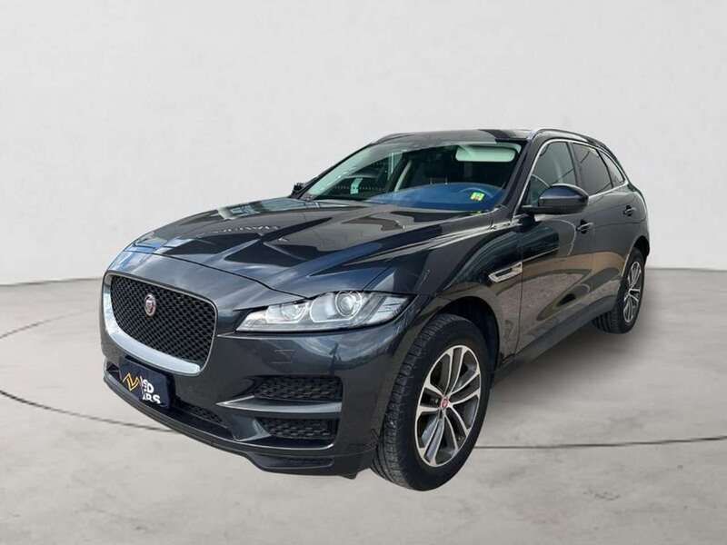 Grigio Usata 2020 Jaguar F-Pace Prestige SUV | 32.700 € (Molto cara) - Immagine 1/4