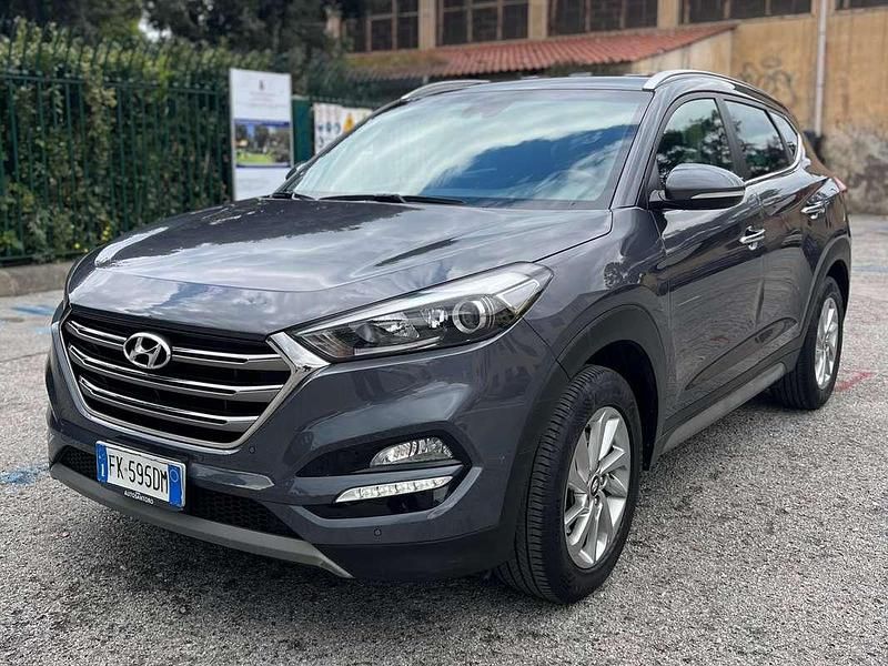 Usata Hyundai Tucson Xpossible 116 CV (85 kW) 2017 Grigio SUV