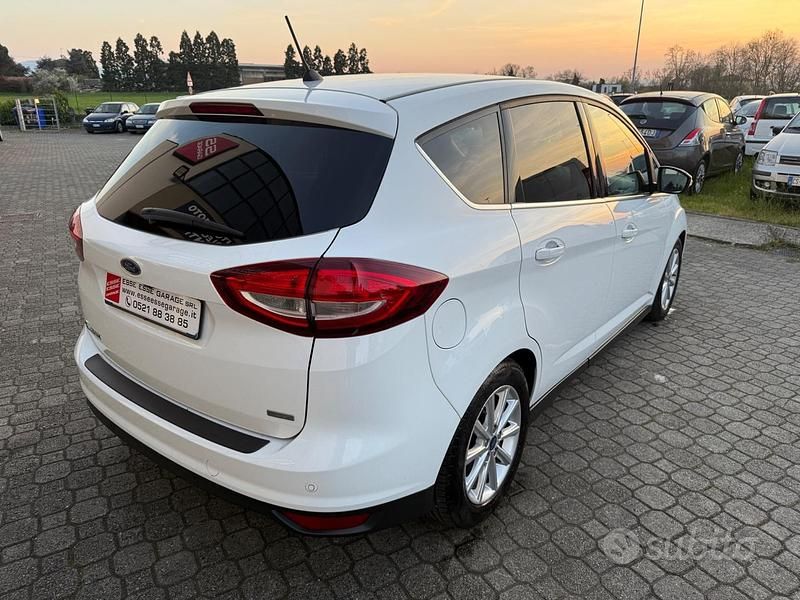 Usata Ford C-MAX Titanium 125 CV (91 kW) 2017 Bianco Monovolume