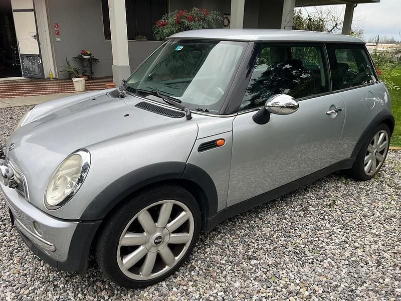 Usata Mini ONE 2004 Grigio Utilitaria