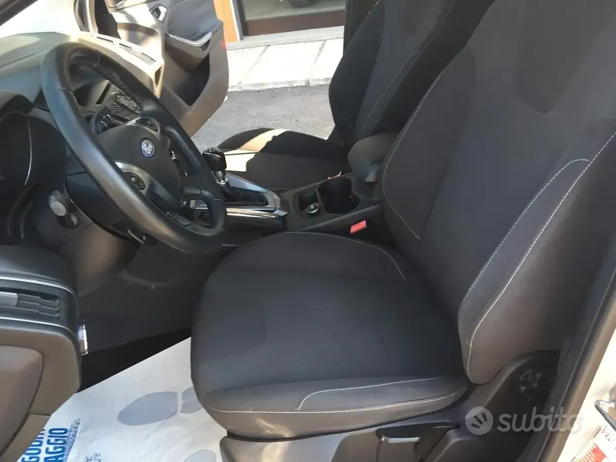 Usata Ford Focus Titanium X 116 CV (85 kW) 2012 Grigio Station wagon
