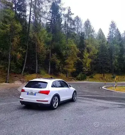 Usata Audi Q5 239 CV (175 kW) 2010 Bianco SUV