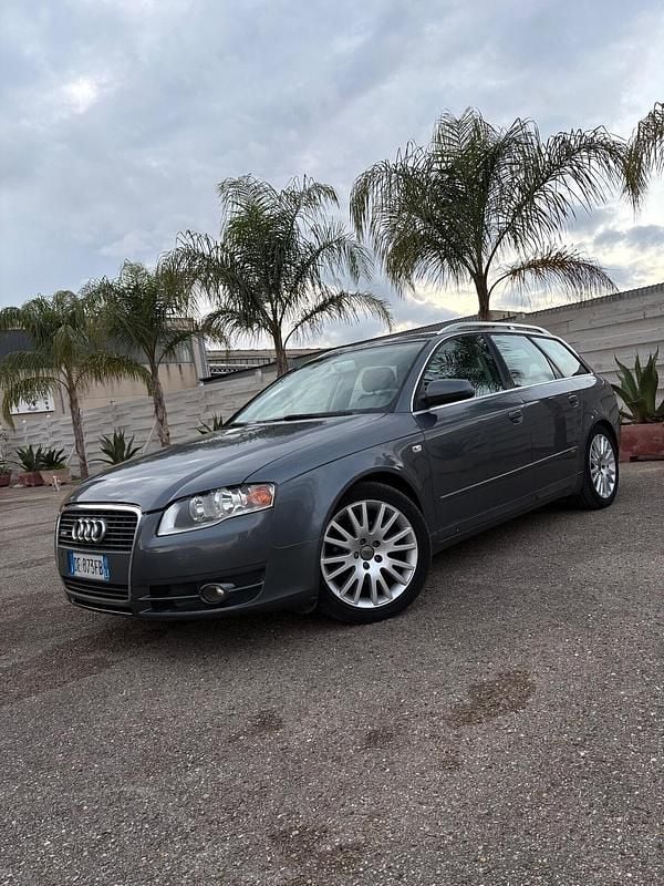 Usata Audi A4 140 CV (102 kW) 2007 Blu Station wagon