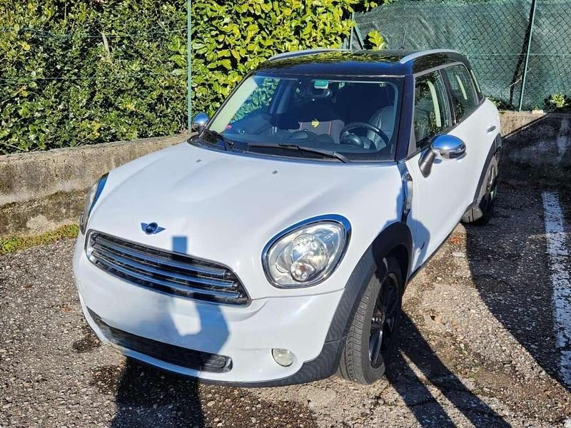 Usata Mini Cooper D Countryman 111 CV (81 kW) 2012 Bianco SUV
