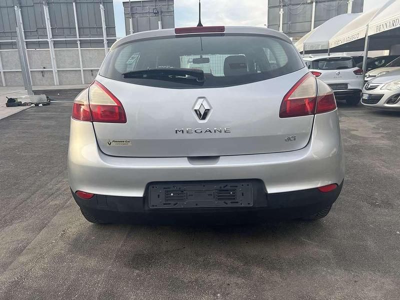 Usata Renault Mégane 90 CV (66 kW) 2009 Berlina
