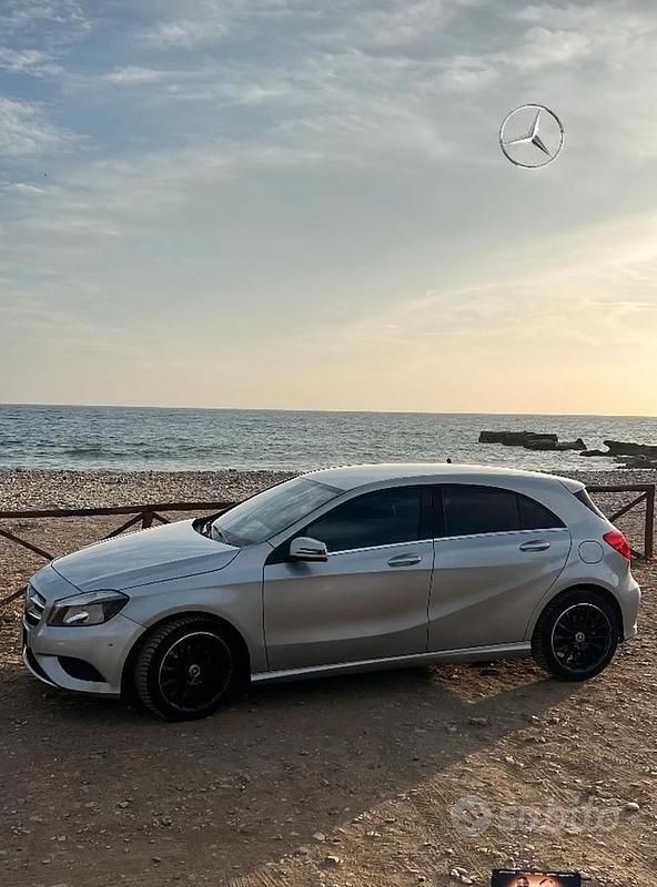 Usata Mercedes A180 2012 Grigio Berlina