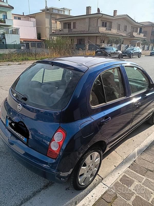 Blu Usata 2005 Nissan Micra Due volumi | 1500 € (Ottimo prezzo) - Immagine 1/4