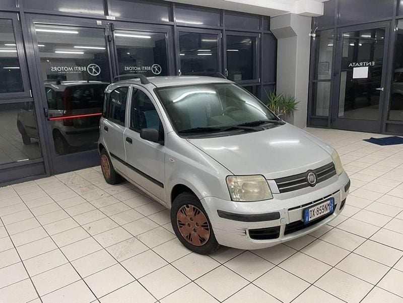 Argento Usata 2008 Fiat Panda Dynamic Due volumi | 1600 € (Super prezzo) - Immagine 1/4
