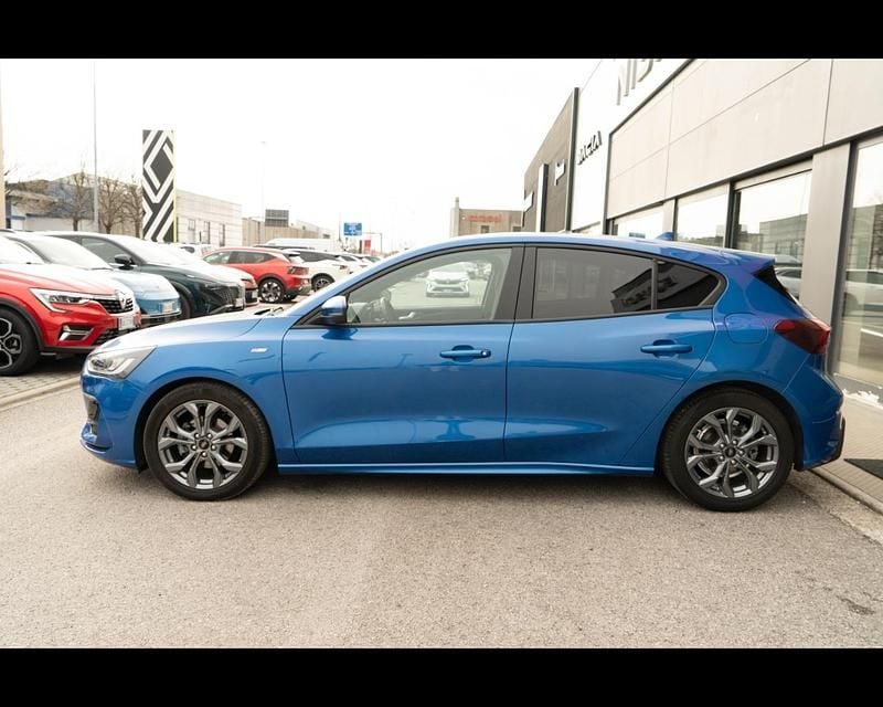 Usata Ford Focus ST 116 CV (85 kW) 2023 Blu' Berlina