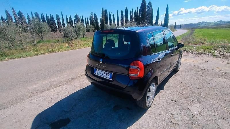 Usata Renault Modus Dynamique 86 CV (63 kW) 2008 Monovolume