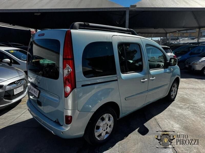 Usata Renault Kangoo 89 CV (65 kW) 2013 Nero Monovolume