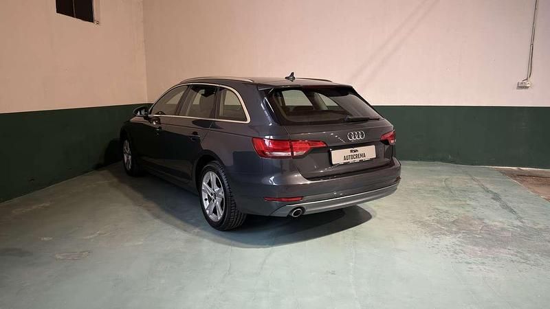 Usata Audi A4 Sport 150 CV (110 kW) 2018 Grigio platinum Station wagon