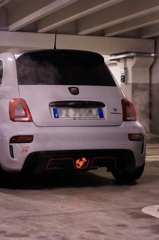 Usata Abarth 595 70th Anniversary 181 CV (133 kW) 2020 Grigio Utilitaria