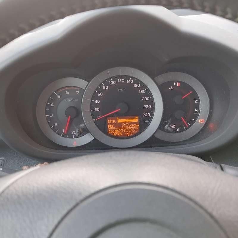 Usata Toyota RAV4 Plus 177 CV (130 kW) 2009 Nero SUV