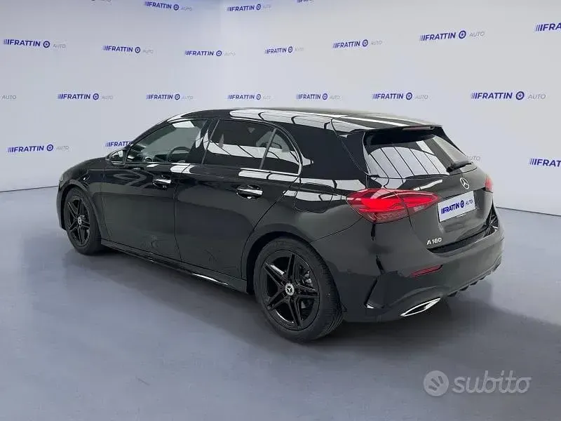 Begagnad Mercedes A180 Advanced Plus 136 HK (100 kW) 2025 Svart Halvkombi