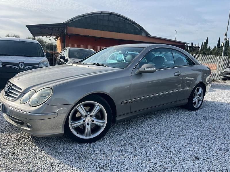 Usata 2006 Mercedes CLK270 Coupé | 4300 € (Buon prezzo) - Immagine 1/4