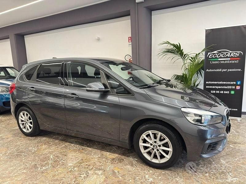Usata BMW 216 Active Tourer Advantage 116 CV (85 kW) 2017 Grigio Monovolume