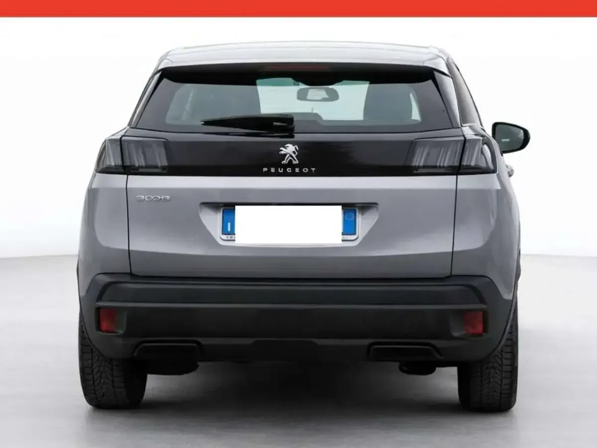 Usata Peugeot 3008 Business-Line 131 CV (96 kW) 2021 Argento SUV