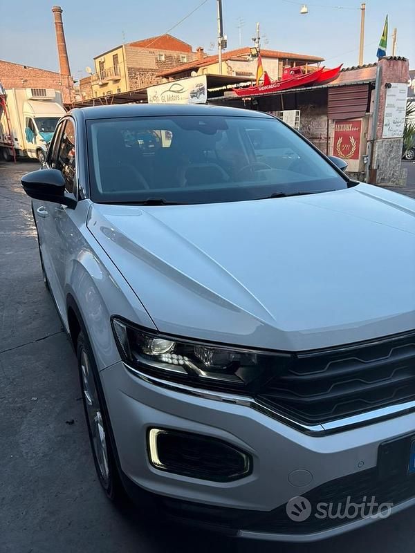 Usata VW T-Roc 150 CV (110 kW) 2020 Bianco SUV