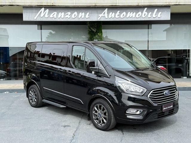 Usata Ford Tourneo Titanium 170 CV (125 kW) 2023 Nero Monovolume