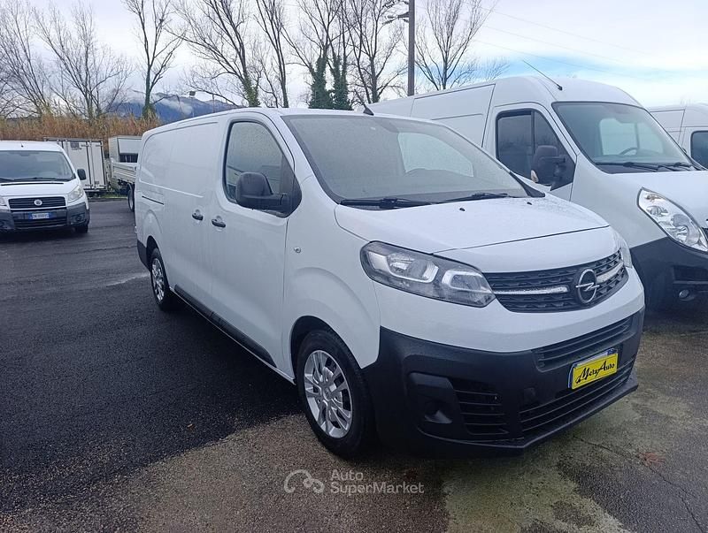 Usata Opel Vivaro-e Combi 102 CV (75 kW) 2023 Bianco Monovolume