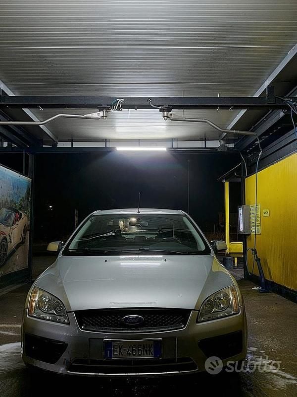 Usata 2006 Ford Focus Berlina | 800 € (Super prezzo) - Immagine 1/4