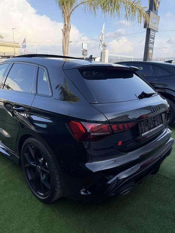 Nuova Audi RS3 Sportback Ambiente 400 CV (294 kW) 2025 Nero Utilitaria