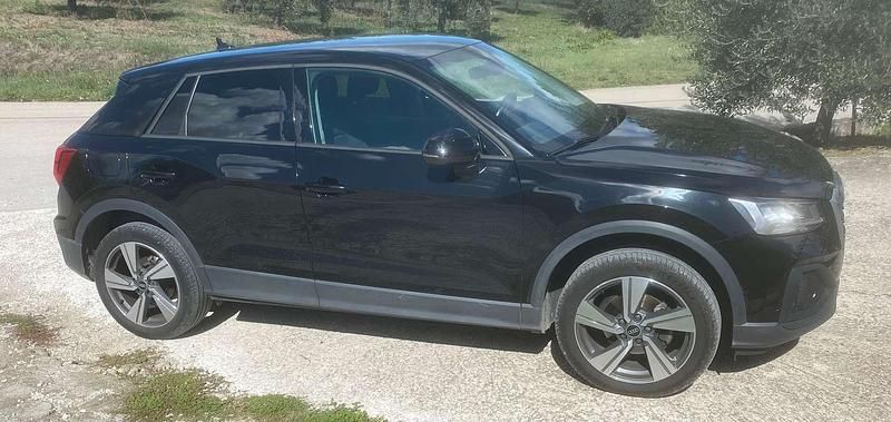 Usata Audi Q2 Business Plus 116 CV (85 kW) 2021 Nero SUV