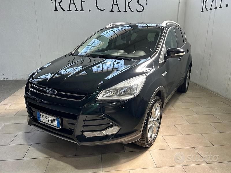 Usata Ford Kuga S 150 CV (110 kW) 2016 Nero SUV