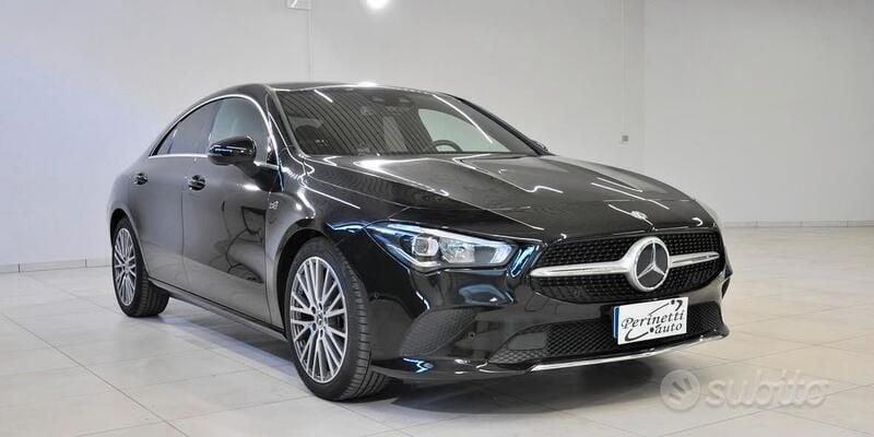 Nero Usata 2020 Mercedes CLA200 Business Coupé | 32.000 € (Buon prezzo) - Immagine 1/4