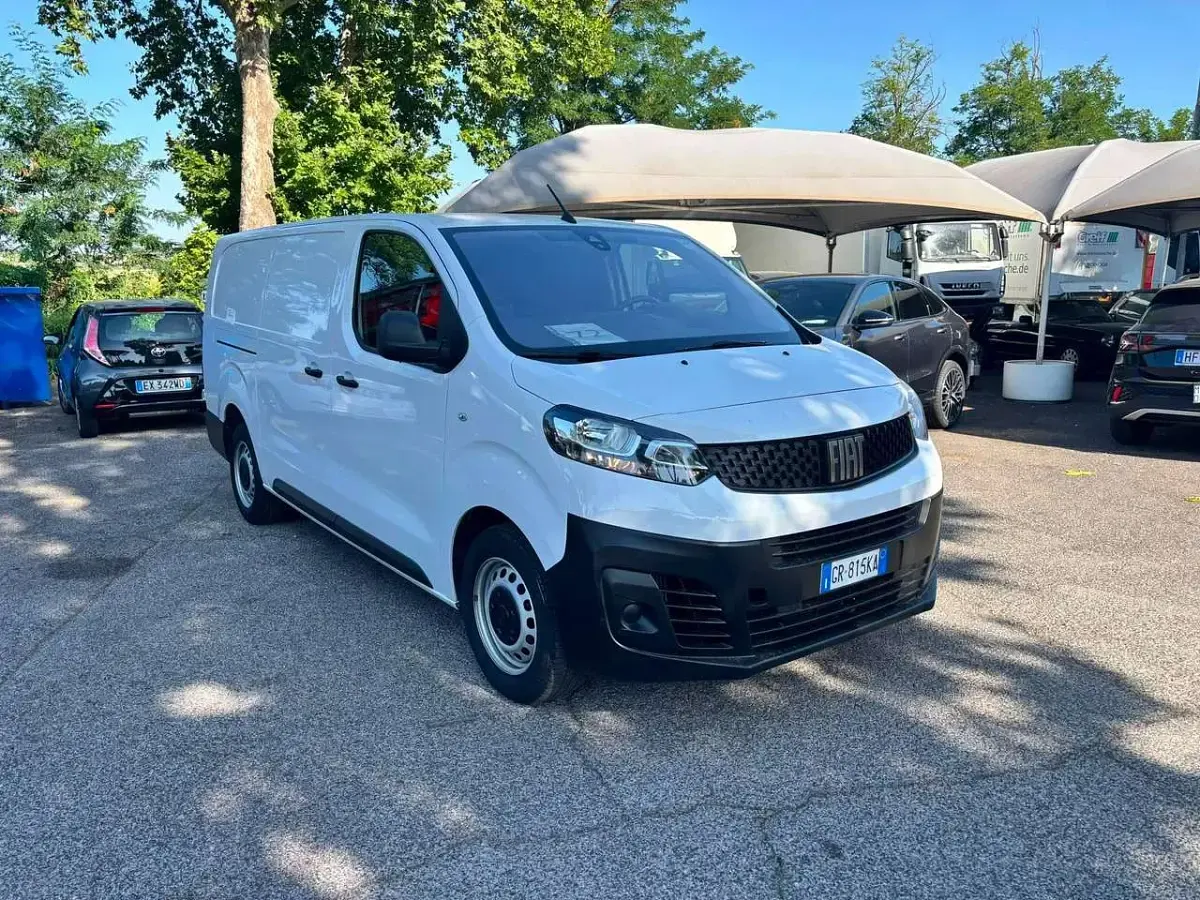 Usata Fiat Scudo 120 CV (88 kW) 2023 Bianco Furgone