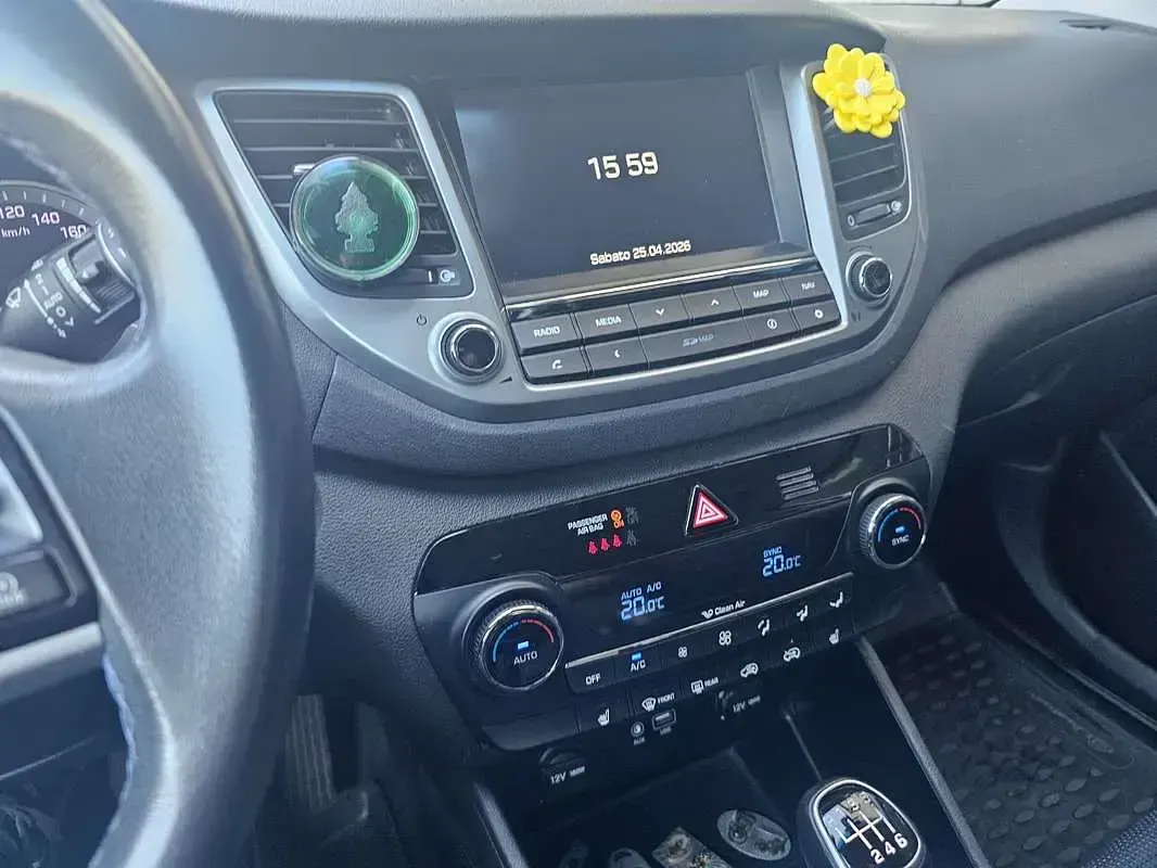Usata Hyundai Tucson Xpossible 116 CV (85 kW) 2017 Bianco SUV