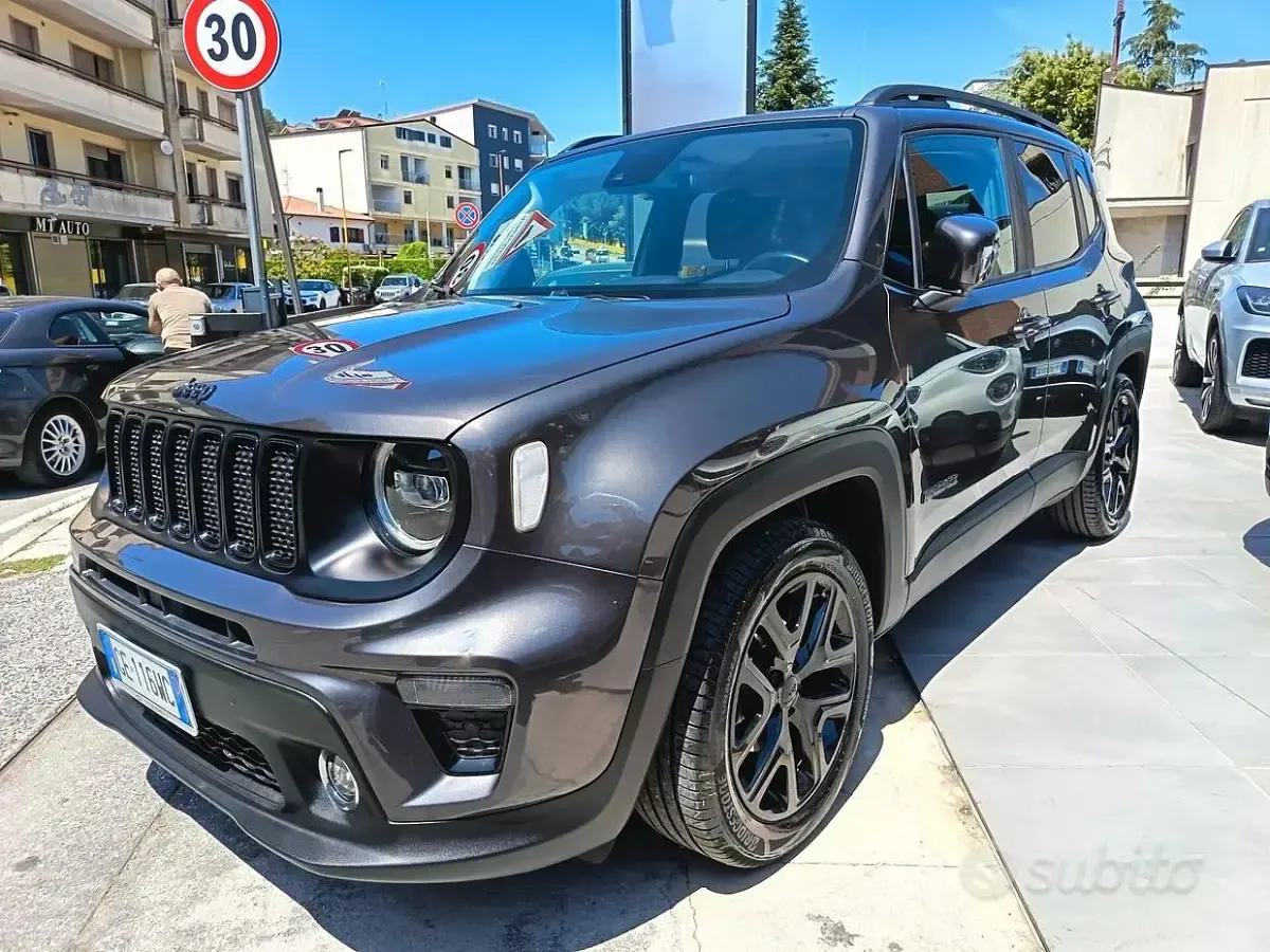 Usata Jeep Renegade Limited 130 CV (95 kW) 2021 Grigio SUV