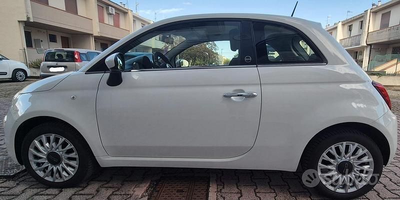 Usata Fiat 500 Lounge 69 CV (50 kW) 2017 Bianco Utilitaria
