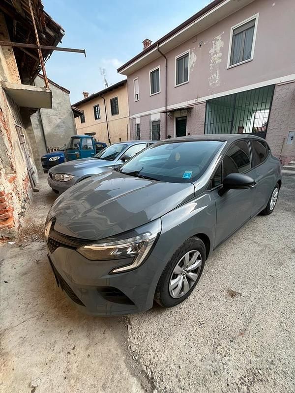 Usata Renault Clio V 100 CV (73 kW) 2021 Berlina