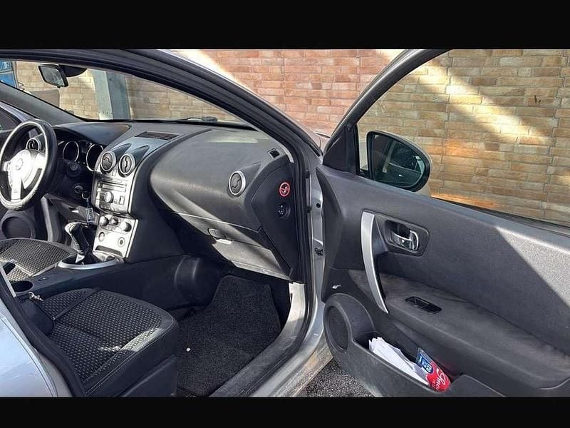 Usata Nissan Qashqai +2 Visia 117 CV (86 kW) 2011 Argento SUV