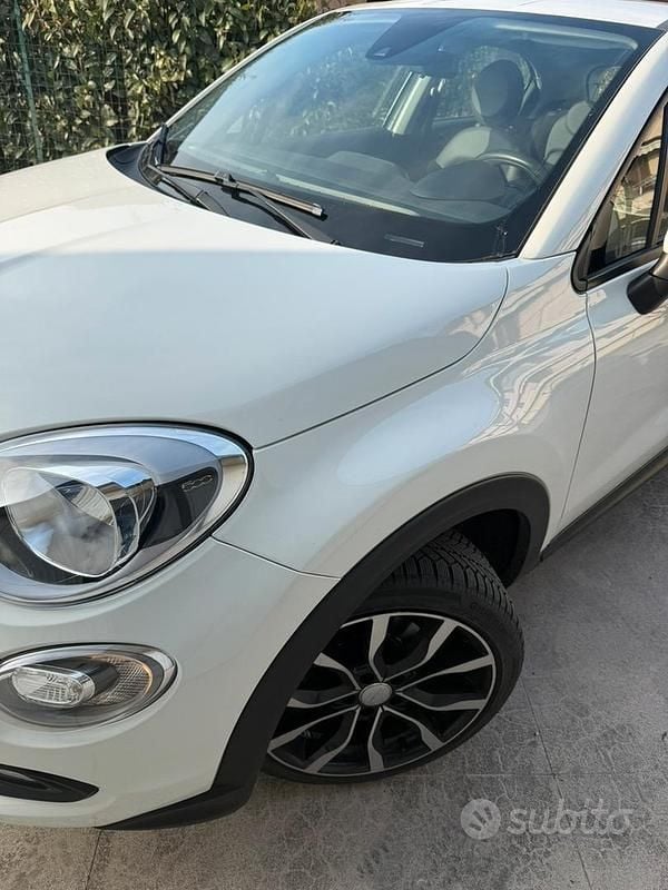 Usata Fiat 500X 140 CV (102 kW) 2015 Bianco SUV