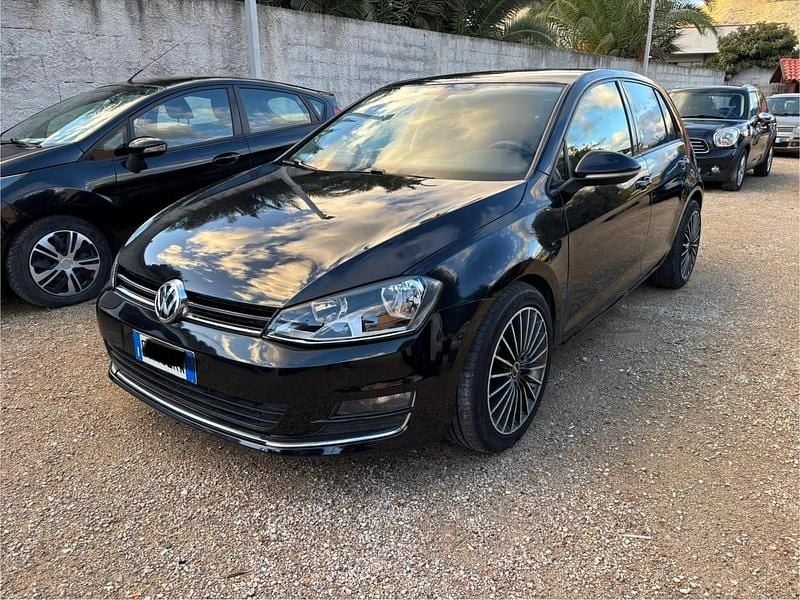 Usata VW Golf VII Comfortline 104 CV (76 kW) 2014 Nero Berlina