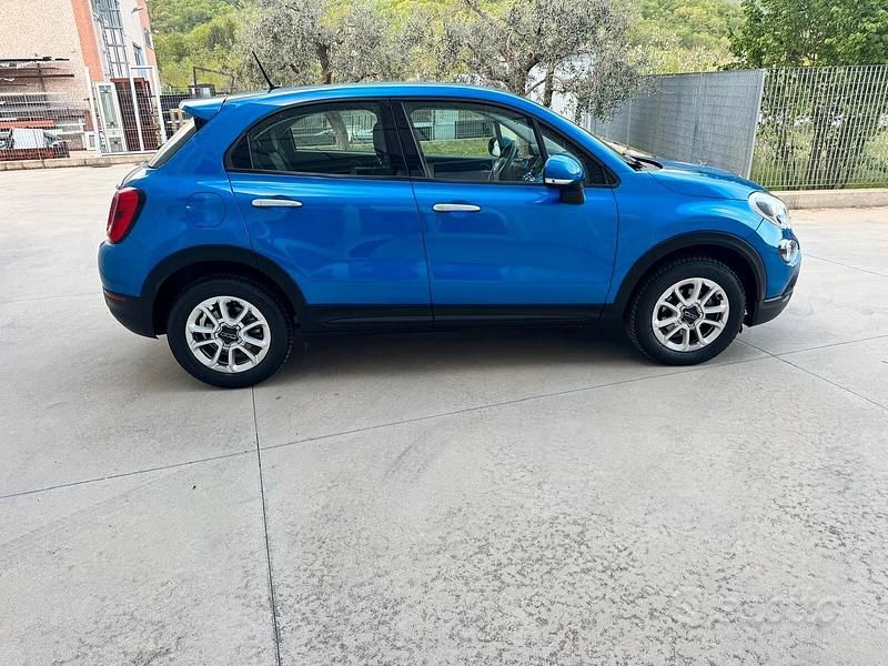 Usado Fiat 500X Cross 120 HP (88 kW) 2020 Azul SUV