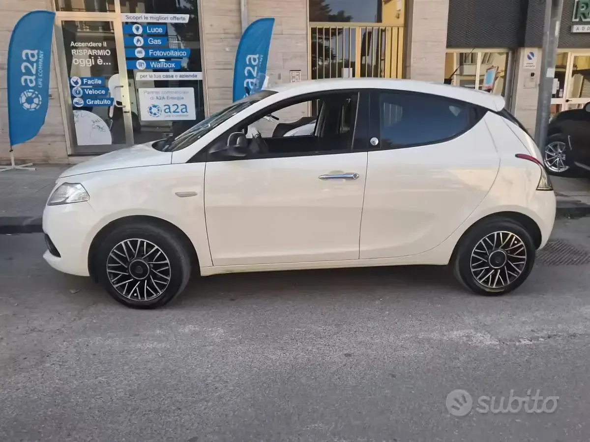 Usata Lancia Ypsilon 2020 Bianco Utilitaria
