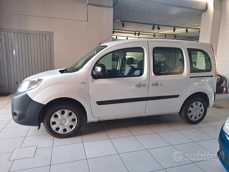 Bianco Usata 2019 Renault Kangoo Monovolume | 8900 € (Buon prezzo) - Immagine 1/4