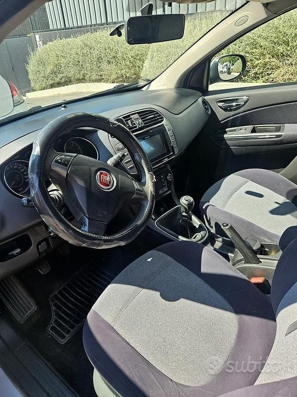 Usata Fiat Bravo Emotion 120 CV (88 kW) 2011 Grigio Utilitaria